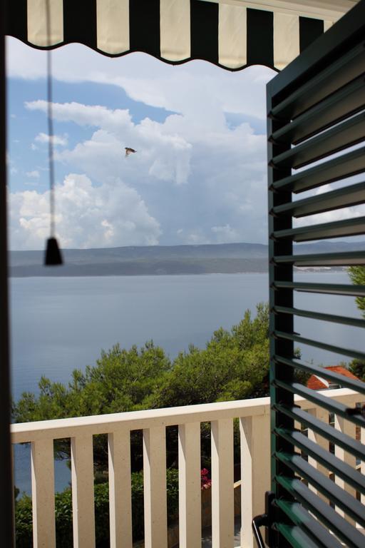 Apartments Vila Oksana Mimice Luaran gambar