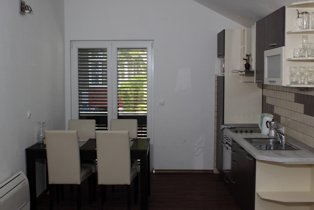 Apartments Vila Oksana Mimice Bilik gambar