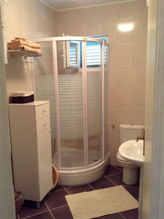 Apartments Vila Oksana Mimice Luaran gambar