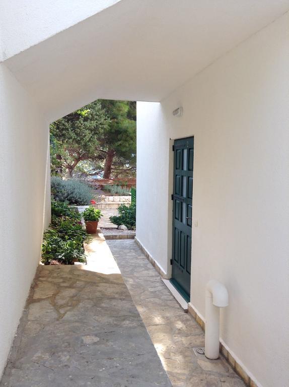 Apartments Vila Oksana Mimice Luaran gambar